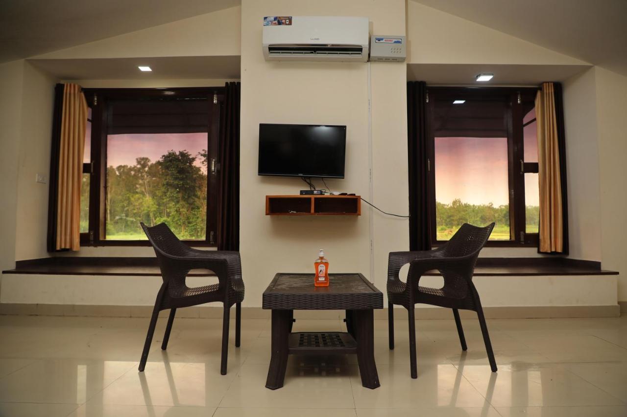 Corbett Treat Resort รามนาการ์ ภายนอก รูปภาพ