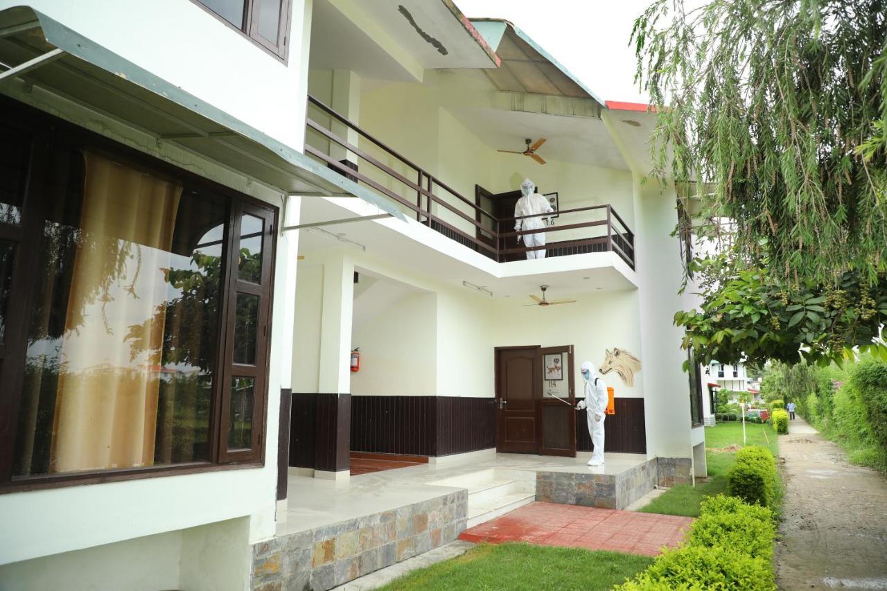 Corbett Treat Resort รามนาการ์ ภายนอก รูปภาพ