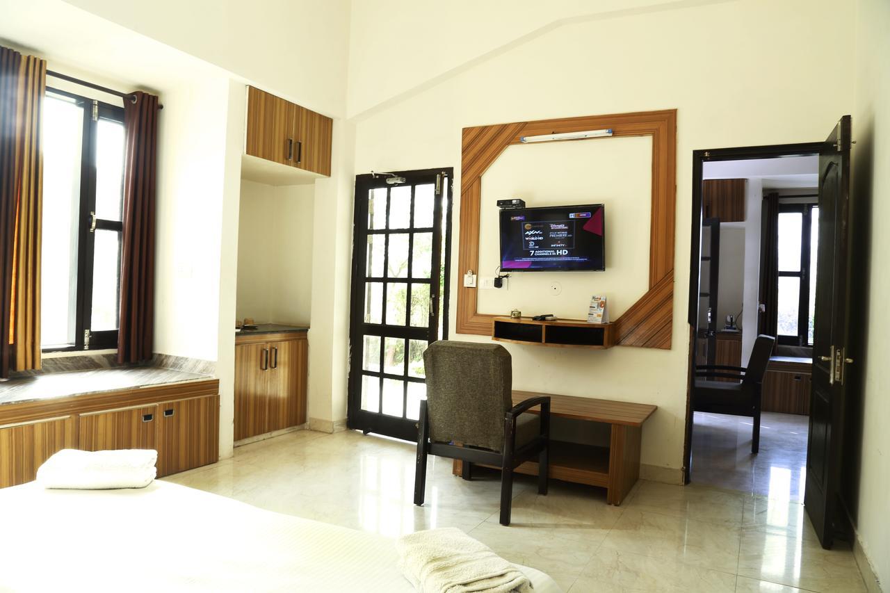 Corbett Treat Resort รามนาการ์ ภายนอก รูปภาพ